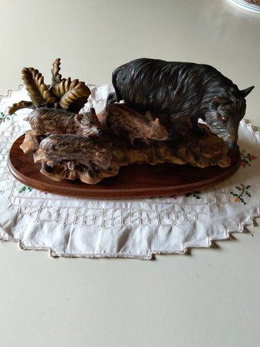 Scultura mamma con cuccioli - di,